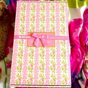 Stanley Love Shack Fancy 40z Tumbler Blooming Heirloom